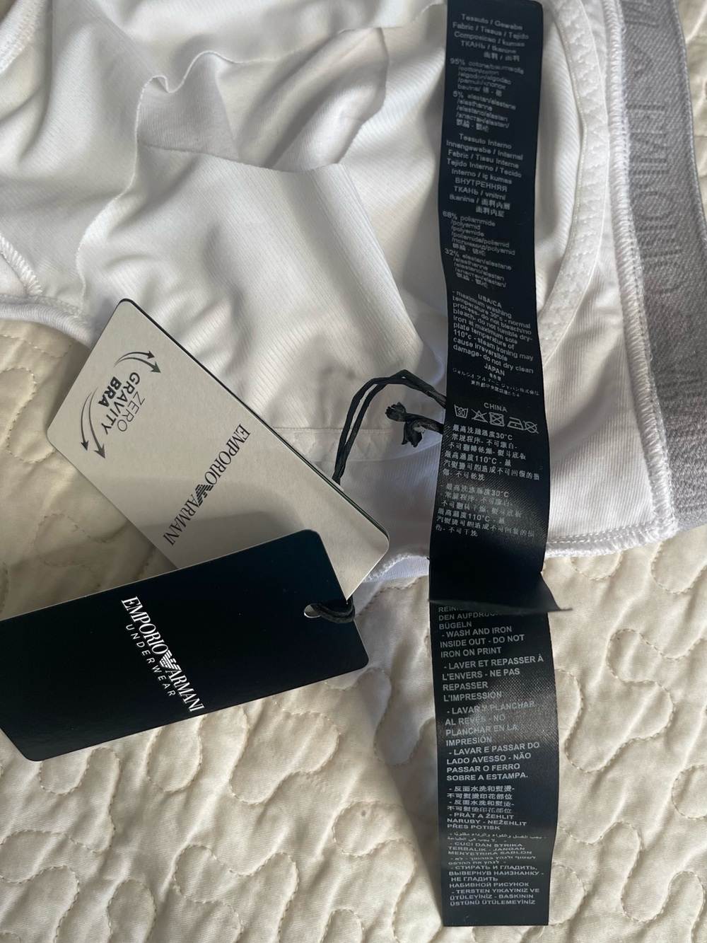 New with tags Emporio Armani Iconic Zero Gravity Bralette in White, size XL. - Picture 8 of 10
